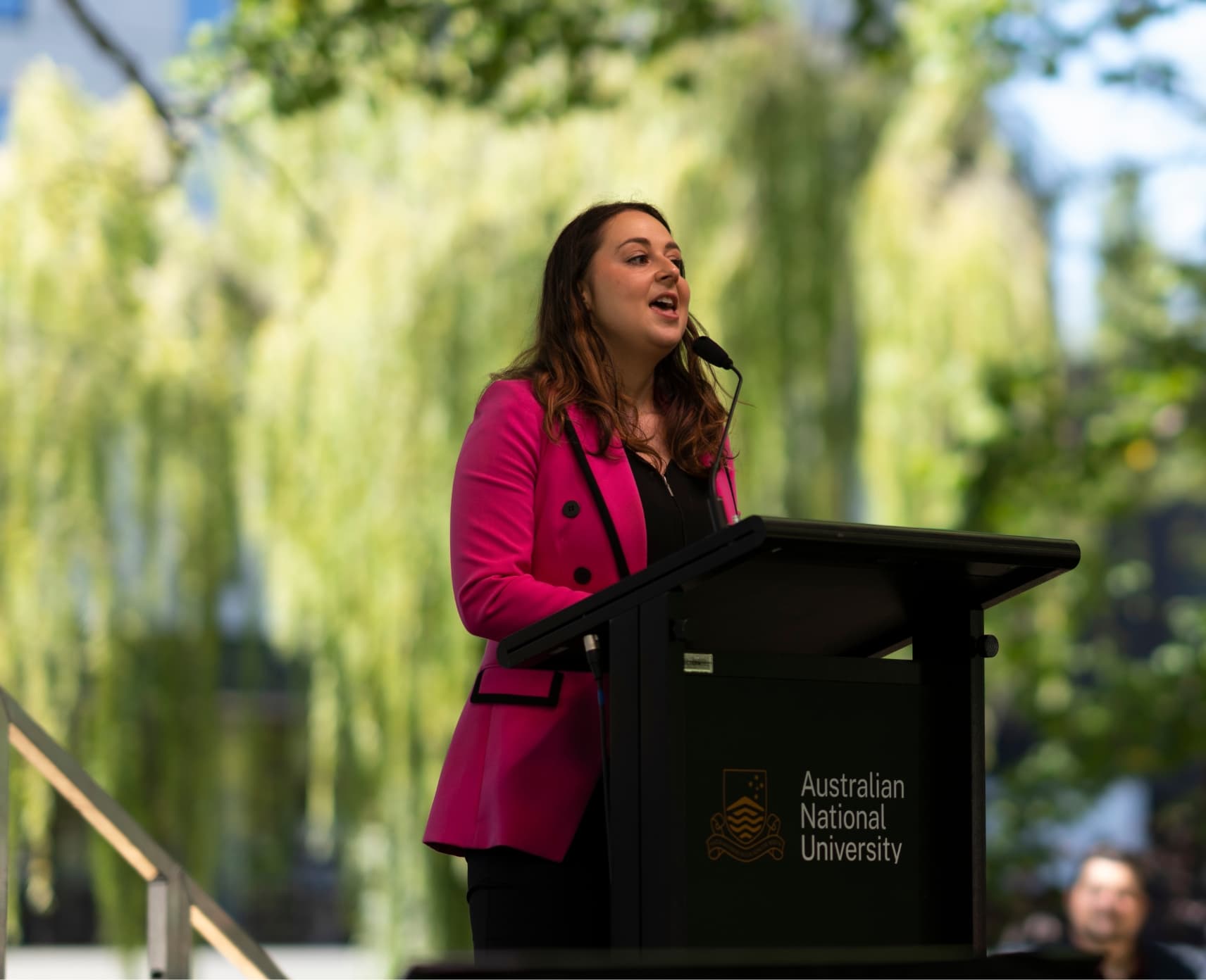 Ashleigh Streeter-Jones addresses new students at the Commencement Address