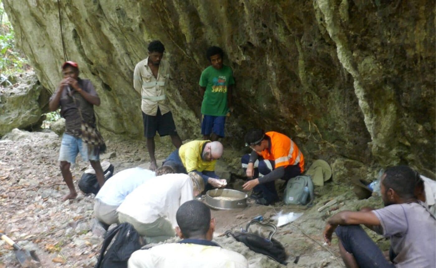 The ANU students excavating a rockshelter in PNG