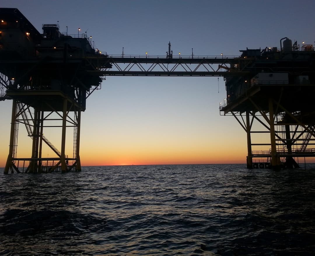 The ANU-led findings reinforce how each new investment in coal and gas extraction causes long-term environmental and social harm. Photo: gloriaurban4/Pixabay
