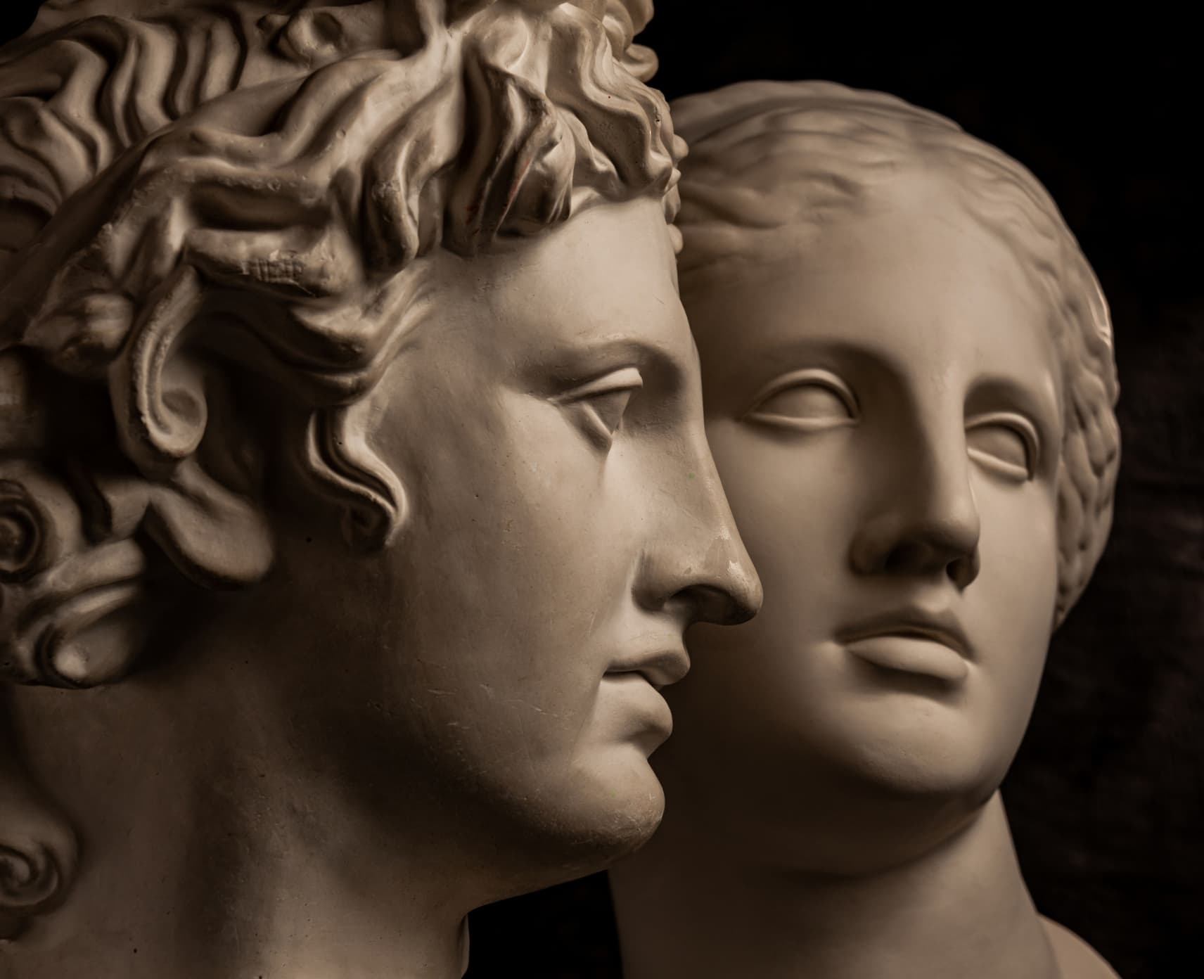 Two ancient Roman busts